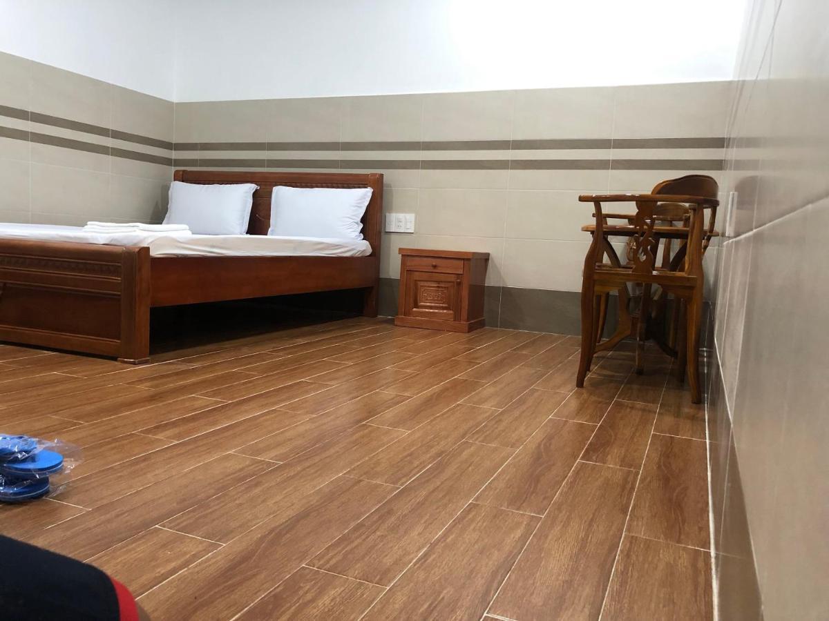 Hoàng Quân Hotel - Gần bến tàu Rạch Giá Phú Quốc Extérieur photo